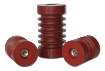 Medium voltage standoff insulators