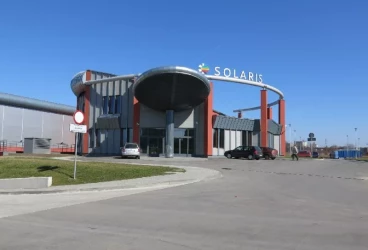 UPSy dla Synchrotronu Solaris